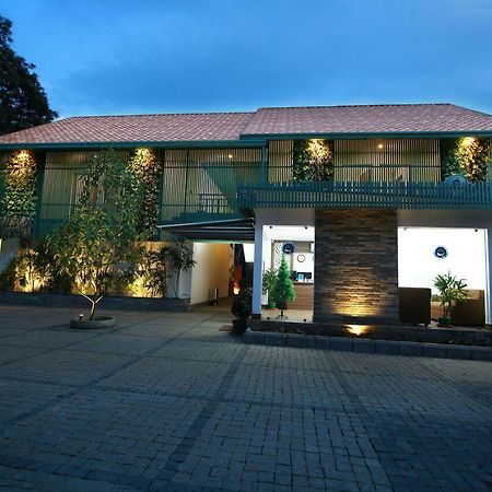 Silver Storm Resort Athirappilly المظهر الخارجي الصورة